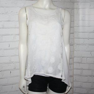 🤍🌿 Cirana · White Lace Blouse · Size Small